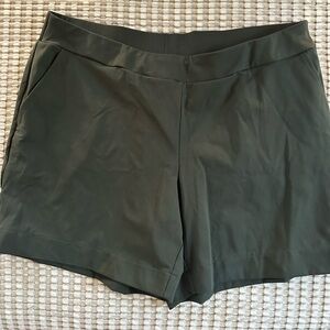 Olive Green Women's Shorts Zac and Rachel 2X